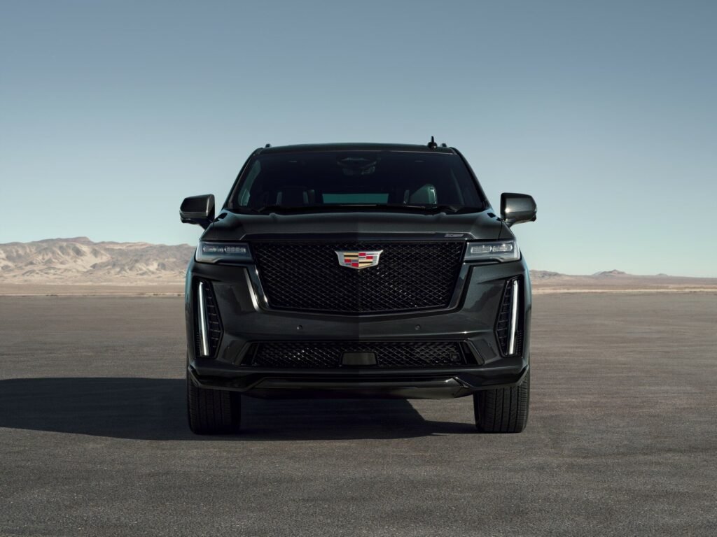escalade suv to airport