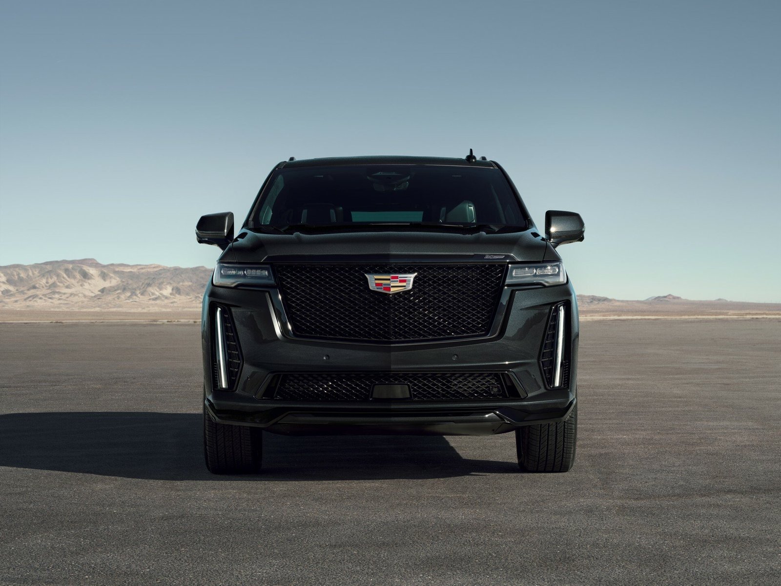 escalade suv to airport